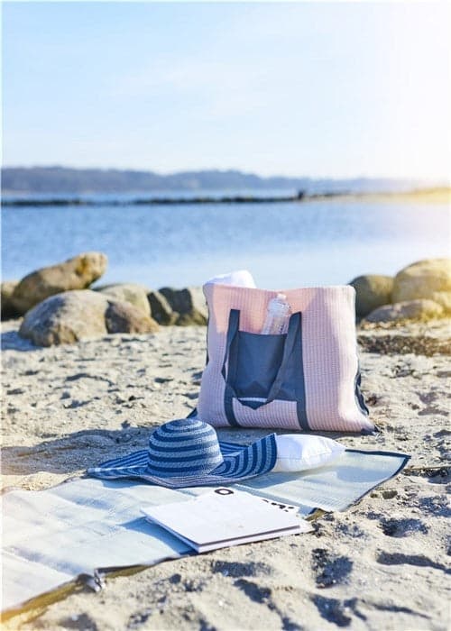 Outfit Strandväska / strandmatta olika färger