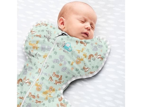 Love to dream Swaddle UP cover - size M - safari - STAGE 1 - 1.0 TOG Original