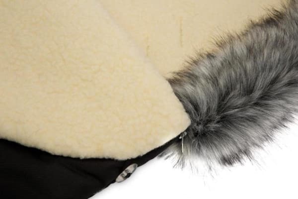 Sensillo ESKIMO SOVEPOSE SVART / ULL 100 X 46