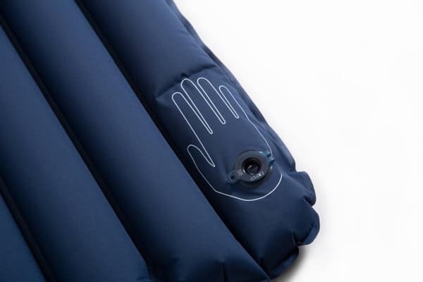 EXPED VERSA 4R M, liggunderlag med inbyggd pump