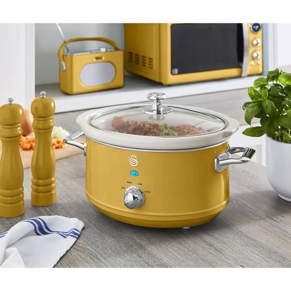 Retro Slow Cooker 3,5L löstagbar keramisk panna, vintage SWAN SF17021YELNEU 200W Gul 53654