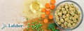 Miniatyrbild 5 av 6: Lafeber NutriBerries Garden Veggie - Foder med grönsaker i bollform för medelstora och stora papegojor 1,36 kg