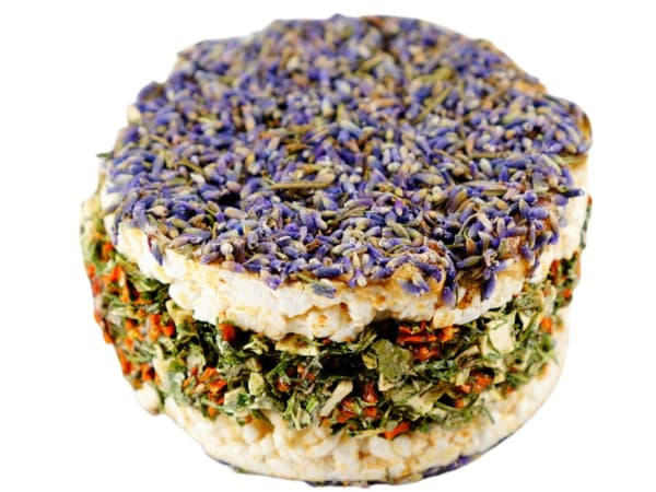 Rismacka med lavendel och grönsaker - för alla papegojor