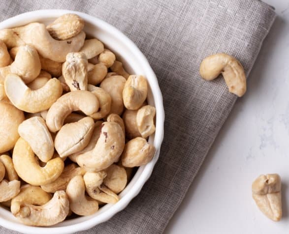 Premium papegojfoder - ekologiska cashewnötter - för alla papegojor 100g