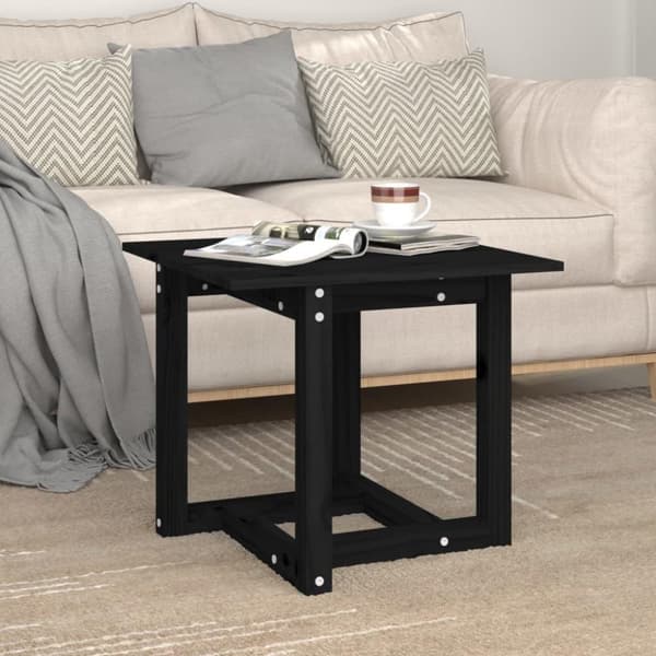 vidaXL sofabord 50x50x45 cm massivt fyrretræ sort