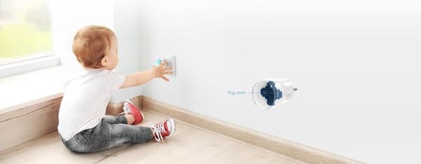 FIBARO Vægstik - Version til Belgien - Type E - Smart stik med energimåling - Fungerer med Boxx og Z-Wave