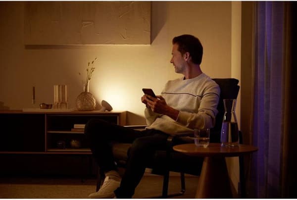 Philips Hue White & Col. Amb. Bloom bordslampa vit 500lm Bluetooth (77098300)