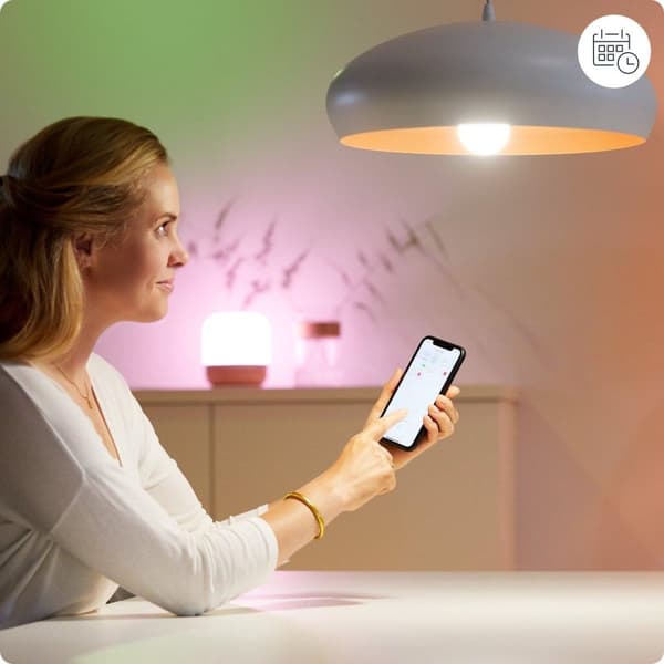 WiZ Globe Filament Slimme LED Verlichting - Warm tot Koelwit Light - E27 - 50W - 95 mm - Guld - WiFi