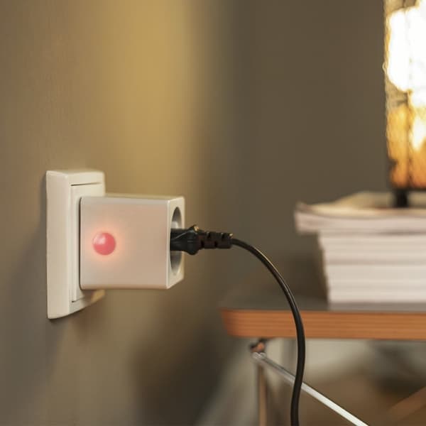 Hama WiFi-stik HomeKit, styring via stemme/app, 3.680W, 16A (00176626)