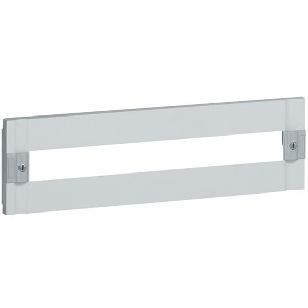 Isolerande plastron 1/4 varv för montering av modulära enheter i XL³400 - höjd 150mm - LEGRAND