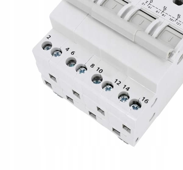 Modulär installationsbrytare I-0-II 4P 63A