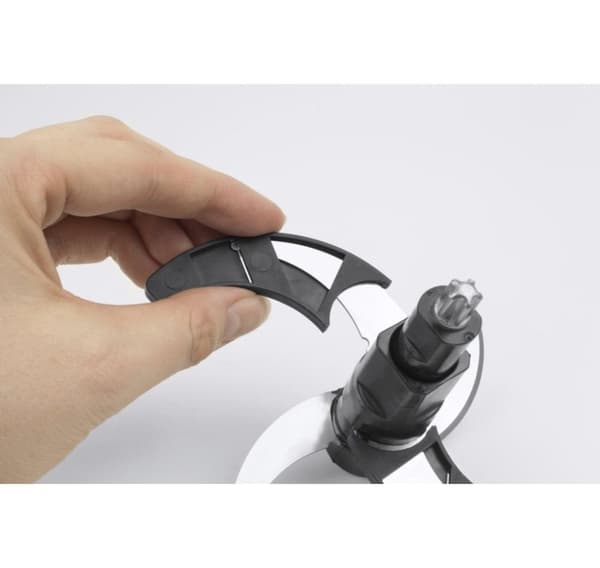Caso, Universalhakker, UZ 400