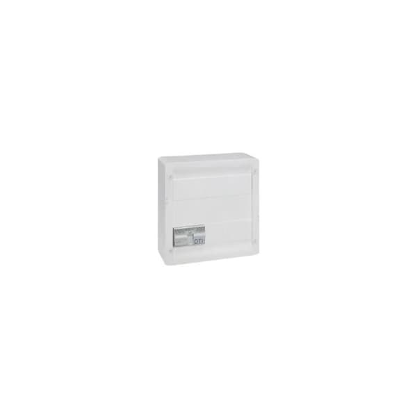 Grundläggande DRIVIA-kommunikationsbox som består av 1 förkopplad DTI i RJ45-format med 1 telefonsplitter med 6 utgångar, 1 TV-splitter
