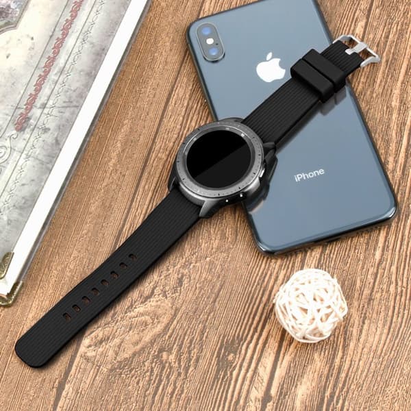 INF Klokkerem til Samsung Galaxy Watch 42 mm i silikon (S) Sort