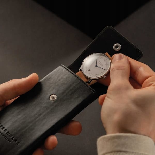 Sternglas Lyxigt Klockfodral S13-008 - Veganskt Läder, Svart