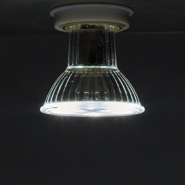 Nedis SmartLife LED-Spot | Wi-Fi | GU10 | 345 lm | 5 W | RGB / Varm til kølig hvid | 2700 - 6500 K | Energiklasse: G | Android™ / IOS | PAR16 | 1 stk