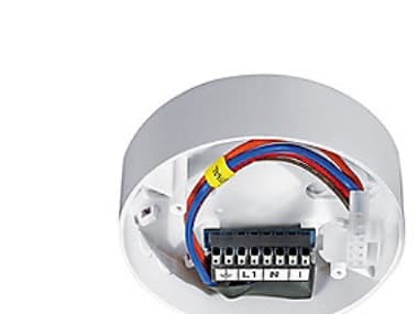 ESYLUX Protector K 230V verkkokohinasuodatin