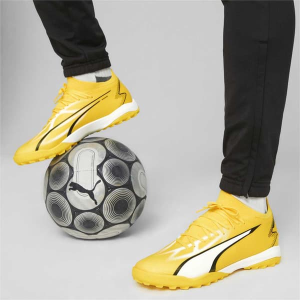 Puma Fotbollsskor Ultra Match Tt Gul EU 44