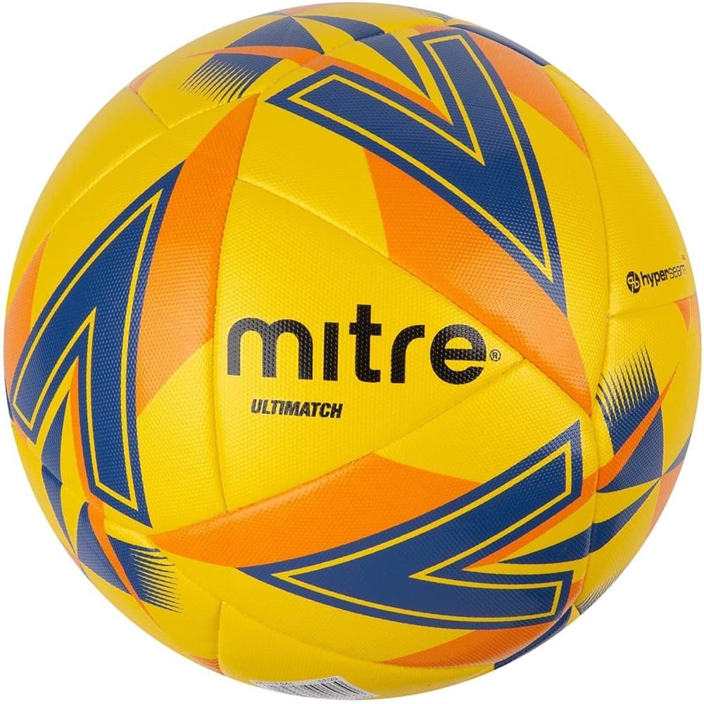 Mitre Ultimatch Fotboll med en match