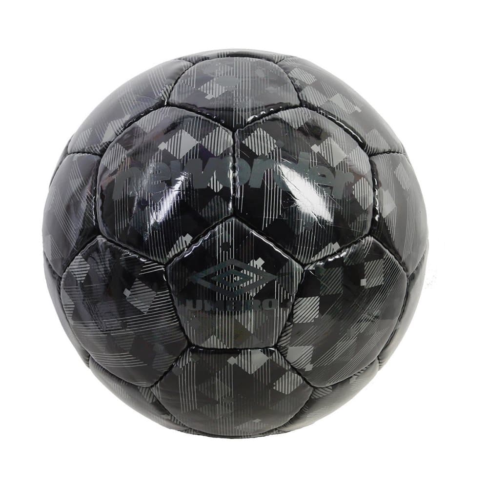 Umbro Fotboll i ny ordning