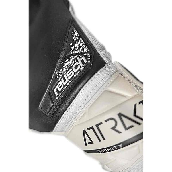 Reusch Attrakt Infinity Nc Maalivahdin Hanskat  9