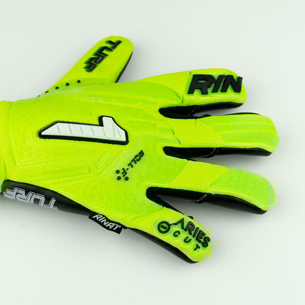 Rinat Aries Nemesis Turf Basic Junior Målmandshandsker  6