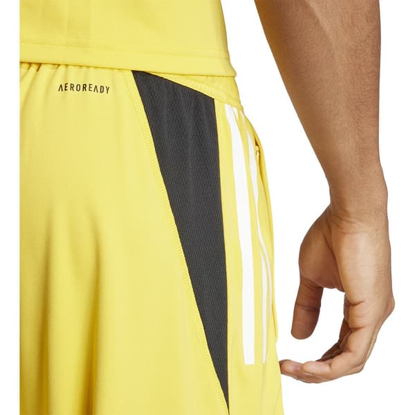 Adidas Shortsit Koulutus Juventus 23/24 Keltainen S