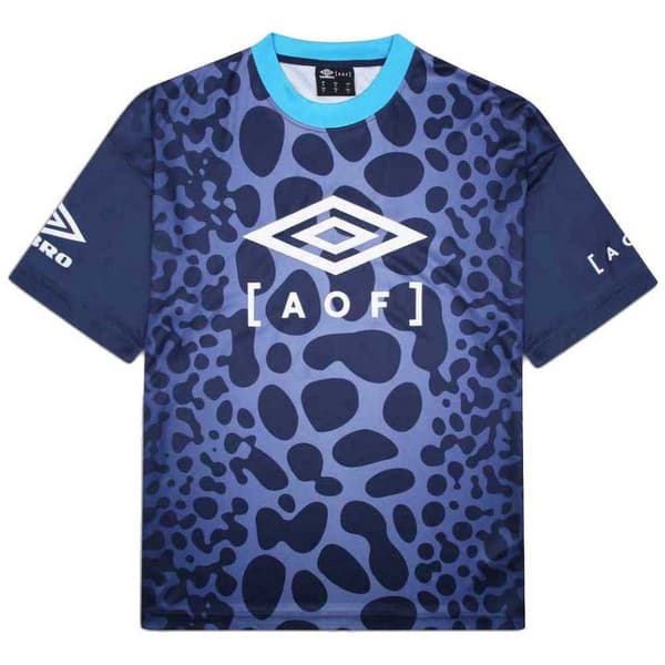 Umbro Kortærmet T-shirt X Aof Poison Dart Frog Blå XL Mand