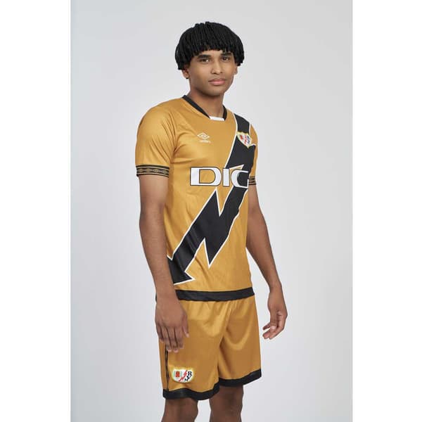 Umbro Lyhythihainen T-paita Kolmas Rayo Vallecano Madrid 23/24 Keltainen XL