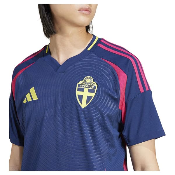 Adidas Kortärmad T-shirt Borta Sweden 23/24  S