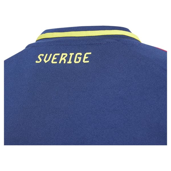 Adidas Junior Kortärmad T-shirt Borta Sweden 23/24  15-16 Years
