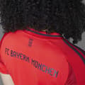 Miniatyrbild 8 av 10: Adidas Fc Bayern Munich 24/25 Kortärmad Hem T-shirt  M