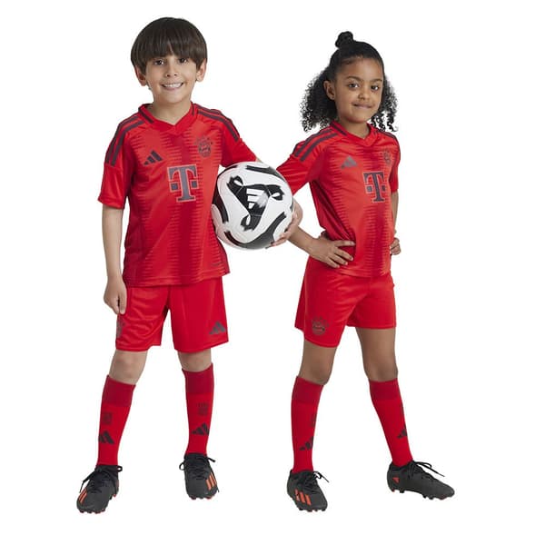 Adidas Fc Bayern Munich 24/25 Lasten Kotileikkisetti  24 Months-3 Years