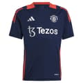 Miniatyrbild 3 av 6: Adidas Manchester United 24/25 Junior Tränings T-shirt Med Korta ärmar  15-16 Years
