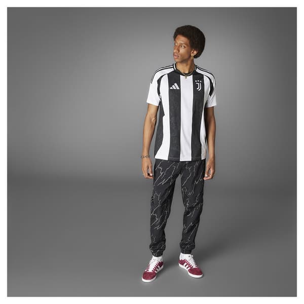 Adidas Juventus 24/25 Lyhythihainen Kotipaita Musta XS