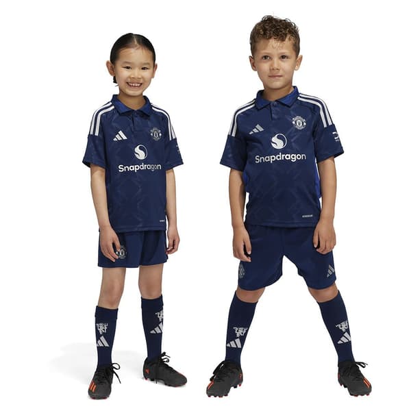 Adidas Manchester United 24/25 Lasten Poissa Asetettu  5-6 Years