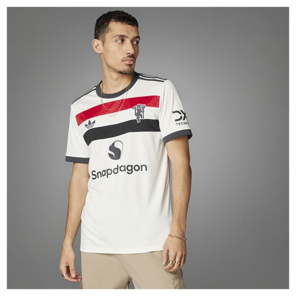 Adidas Manchester United 3 Stripes 24/25 Lyhythihainen T-paita  S