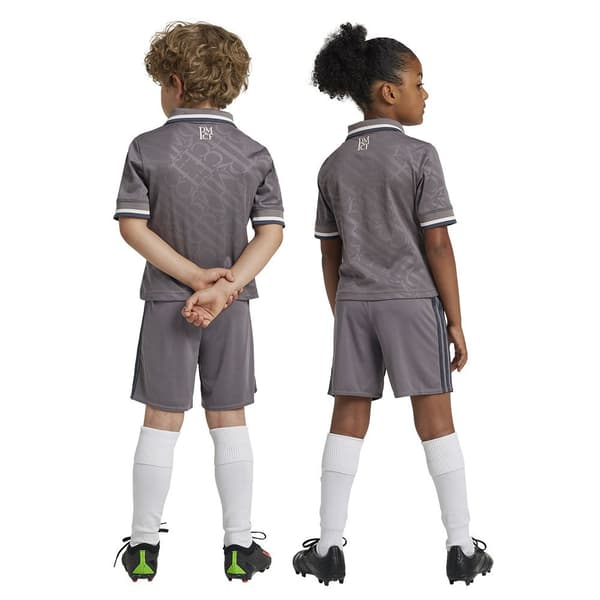 Adidas Real Madrid 24/25 Lasten Kolmas Sarja 4-5 Years