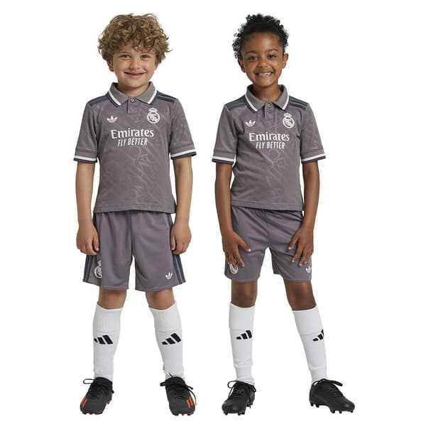 Adidas Real Madrid 24/25 Lasten Kolmas Sarja 4-5 Years