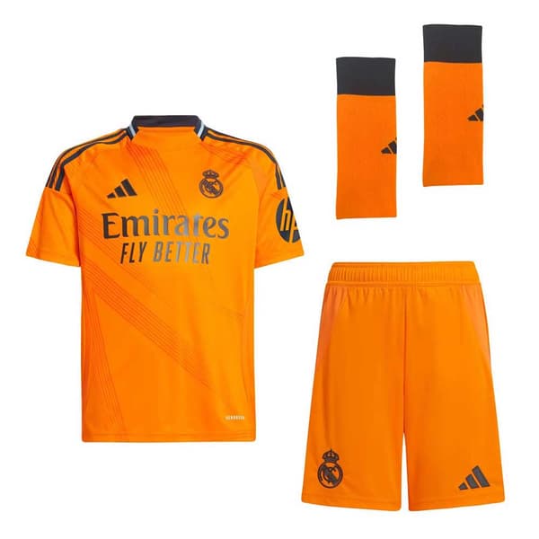 Real Madrid Real Madrid 24/25 Bellingham Junior Udebanesæt  4 Years