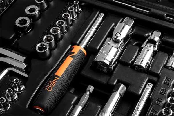 Pistorasiaavaimet 1/2", 3/8", 1/4", sarja 233 kpl.