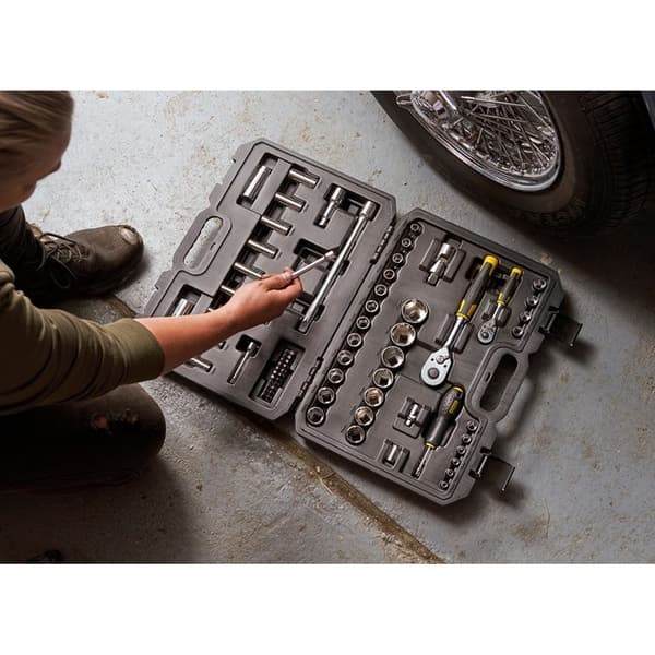 STANLEY 1/4" och 1/2" sockelset - STMT82831-1 med spärr och förlängningar - 72 delar set