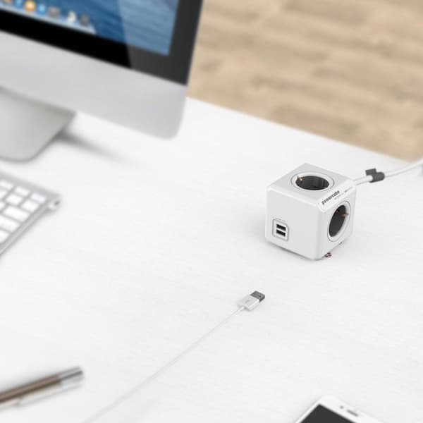 PowerCube Extended Duo USB-uttag - NL/DE (Typ F) - Lämplig för 4 pluggar och 2 USB-portar - Kabel 3 mtr. - Vit grå