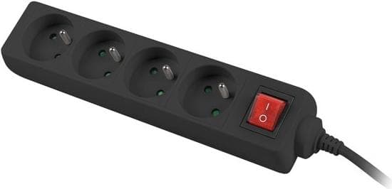 Lanberg 1,5M sort LANTERGE KURVE 4X 230V PL MED KRETSAFBRYDER, FULD KOBBER (PS1-04E-0150-BK)