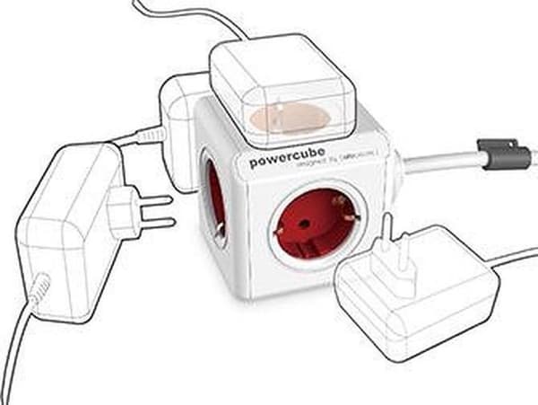DesignNest PowerCube Förlängd 1,5 meter kabel - vit/röd - 5 uttag Typ F - grenuttag - grenuttag