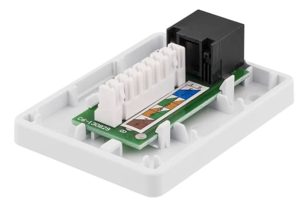DELTACO suojaamaton datarasia pinta-as., UTP, 1xRJ45, Cat6, valkoinen