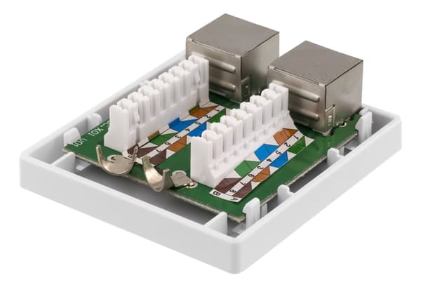 DELTACO suojattu datarasia pinta-asennukseen, FTP, 2xRJ45, Cat6a, valk