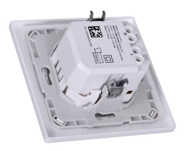 Fibaro Walli N pistorasia 2x USB Valkoinen