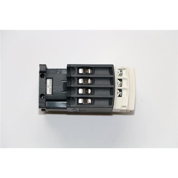 Schneider Electric-kontaktor TeSys LC1-D, 4P, 40 A, 440VAC-1, spole 230 VAC, 50/60 Hz - LC1DT40P7
