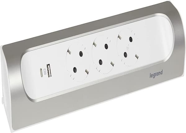 Legrand 694504 grenuttag, Färg Vit Aluminium. Vinklad grenuttag, med 2 USB Typ A- och Type C-portar, utan